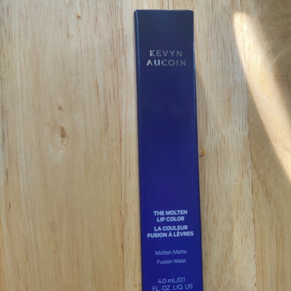 NIB Kevin aucoin Janet nude lip - Picture 3 of 3